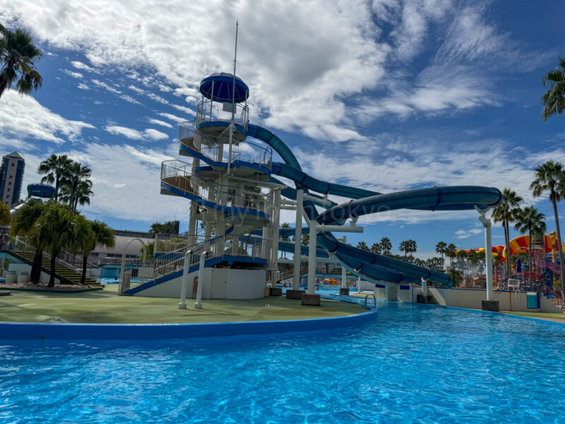 tube waterslide at Nagashima Water Park Jumbo Seawater Pool