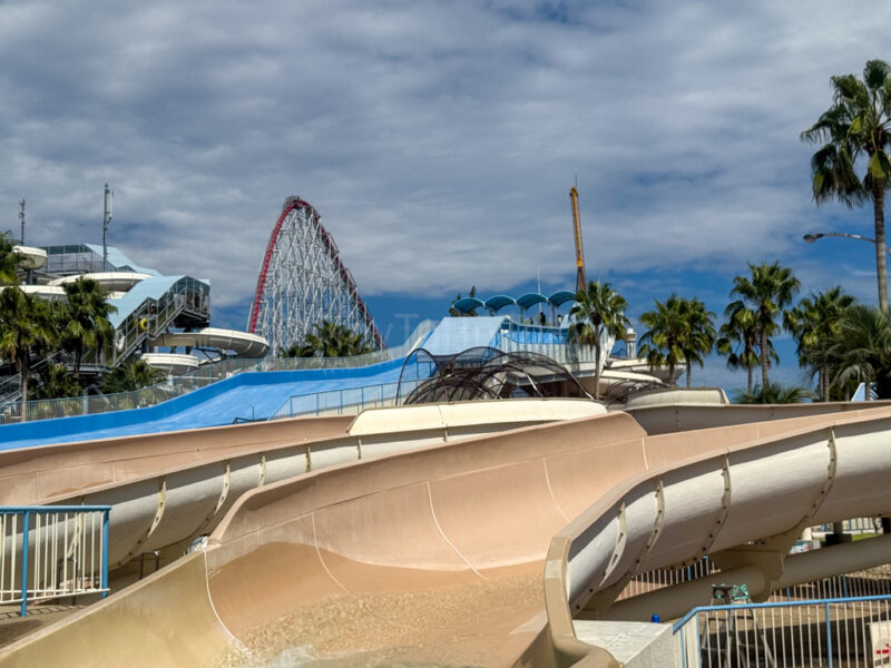 wild river at Nagashima Water Park Jumbo Seawater Pool