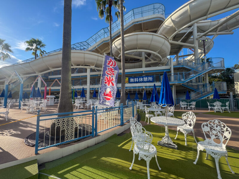 restaurant at Nagashima Water Park Jumbo Seawater Pool