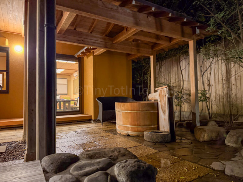 open air baths at night at Shikinoyado Meisui ryokan in Kagoshima