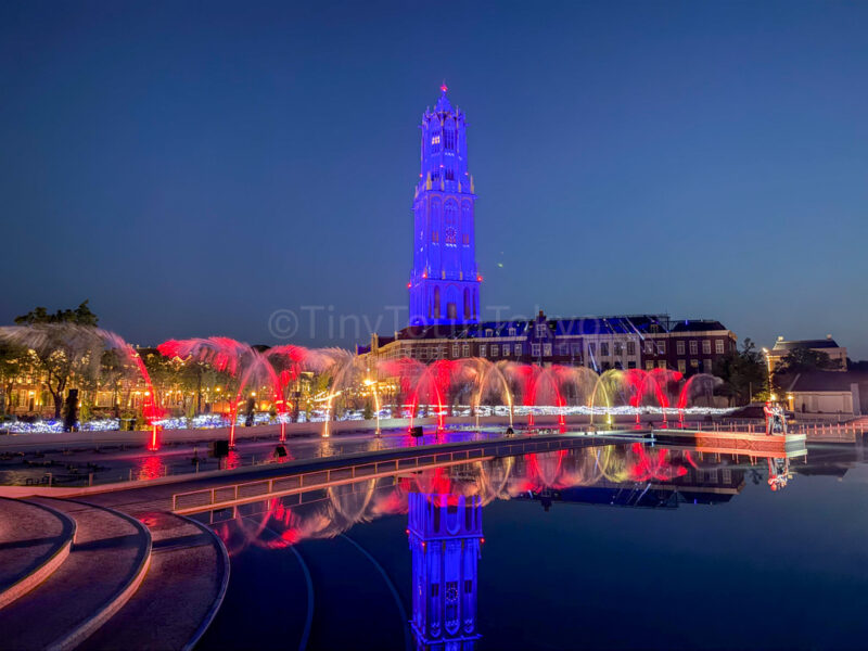 evangelion water fountain show at huis ten bosch