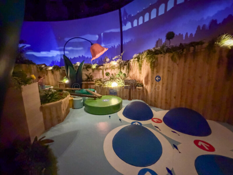 indoor play area for kids at huis ten bosch
