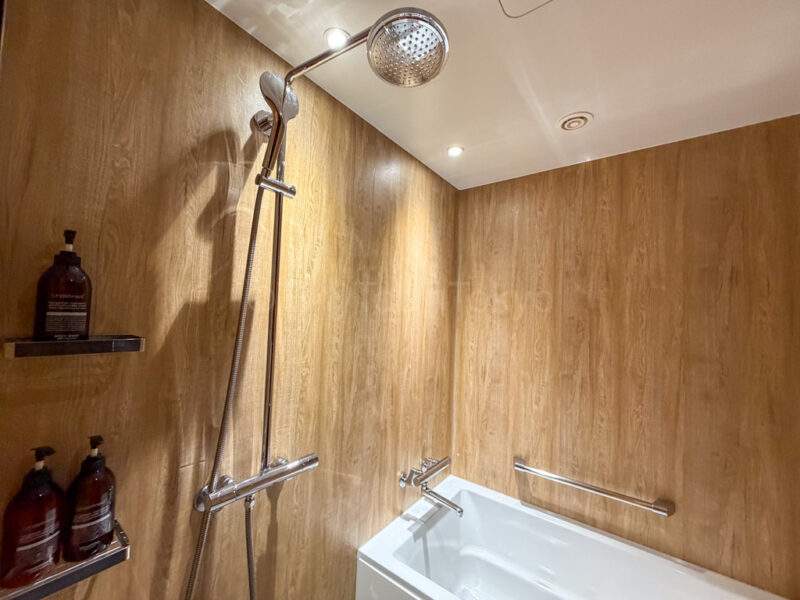 bath and shower at one station hotel kumamoto