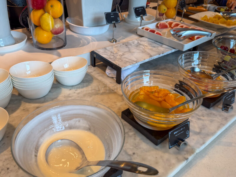 breakfast buffet at hotel amsterdam huis ten bosch
