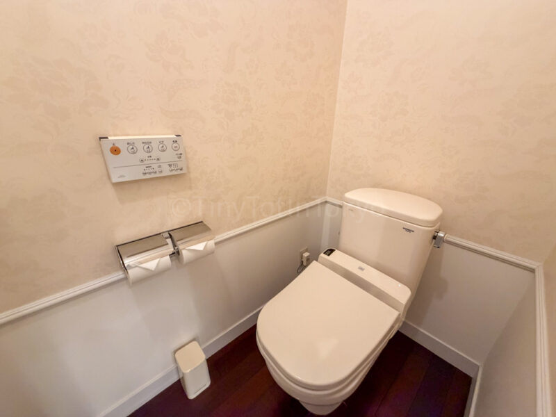 toilet in deluxe room at Hotel Europe at Huis Ten Bosch