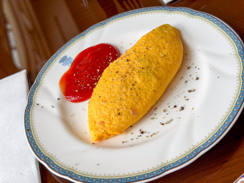 omelette breakfast food at Hotel Europe at Huis Ten Bosch