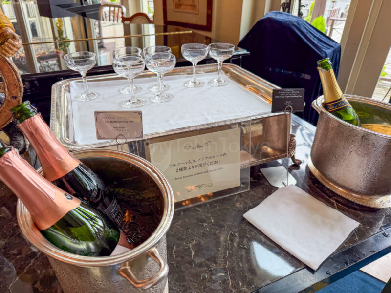 sparkling wine at Hotel Europe at Huis Ten Bosch