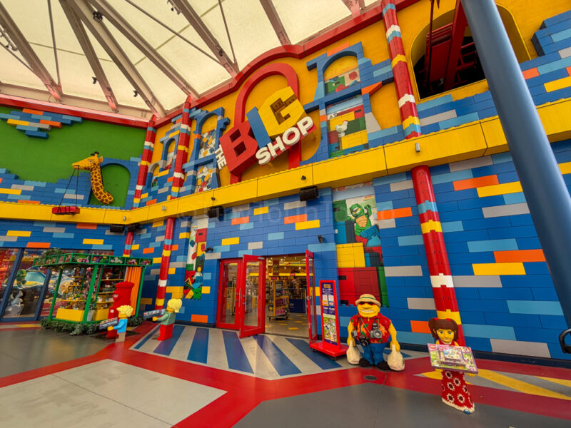 big shop at legoland japan