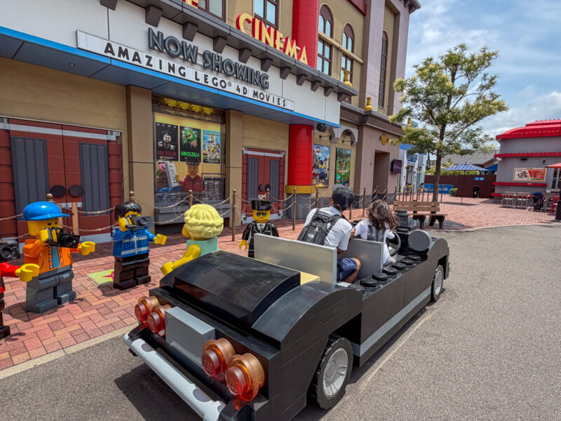 a parent and child in LEGO CITY at legoland japan