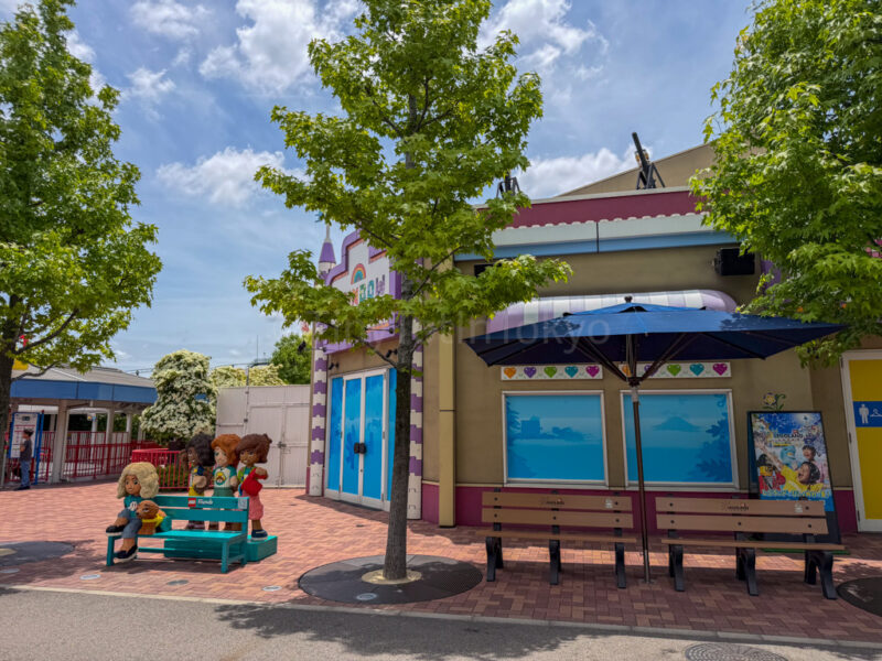 Rainbow Design Studio at legoland japan