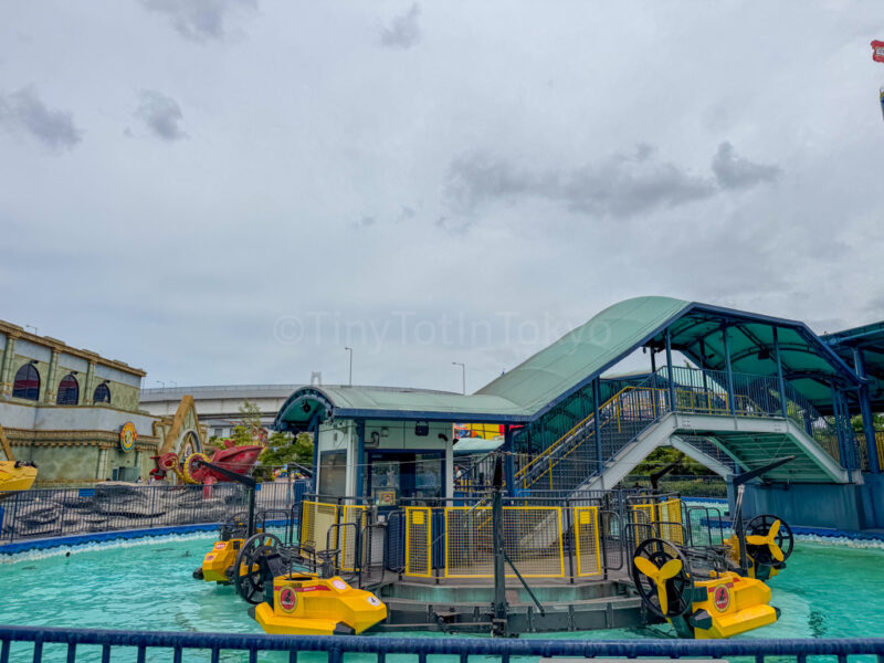 squid surfer ride at legoland japan 