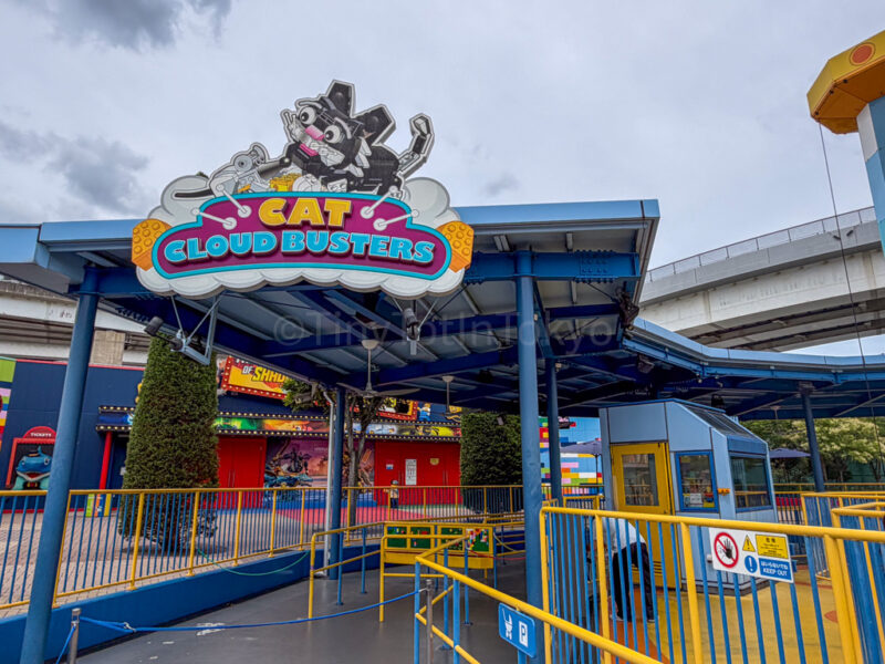cat cloud busters at legoland japan