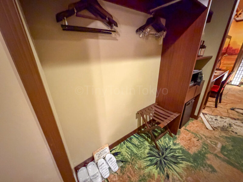 closet and slippers in Ninjago room at the legoland japan hotel