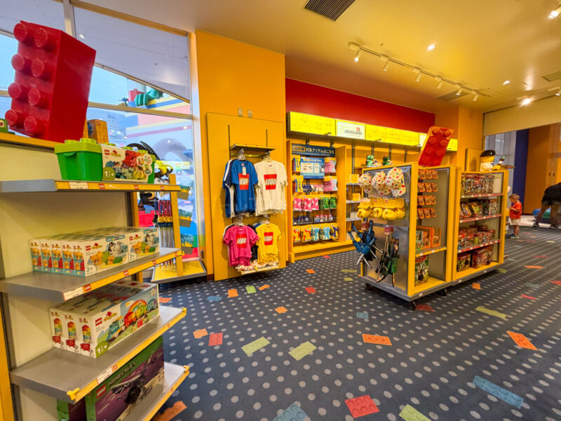 hotel shop at legoland japan hotel