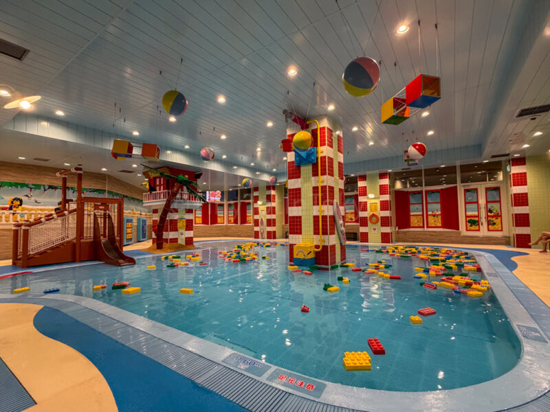 water play area at legoland japan hotel