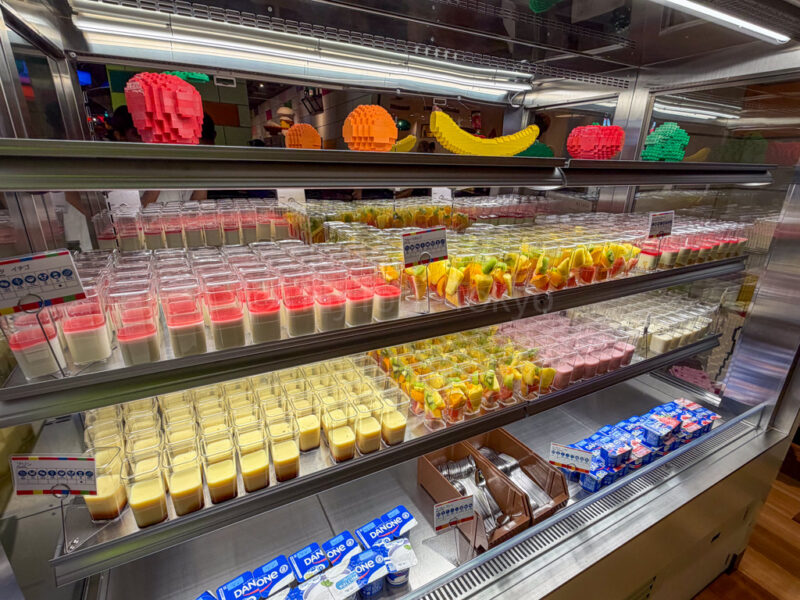 breakfast options at bricks family restaurant in legoland japan hotel