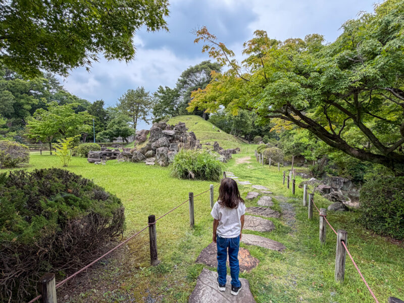 child at garden at Nagoya castle